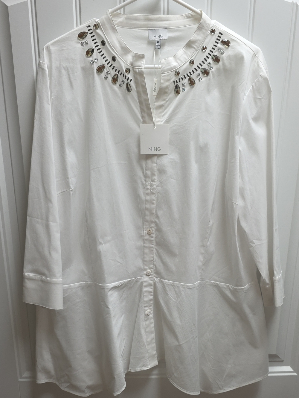 NWT MING White Embellished Button-Front Shirt